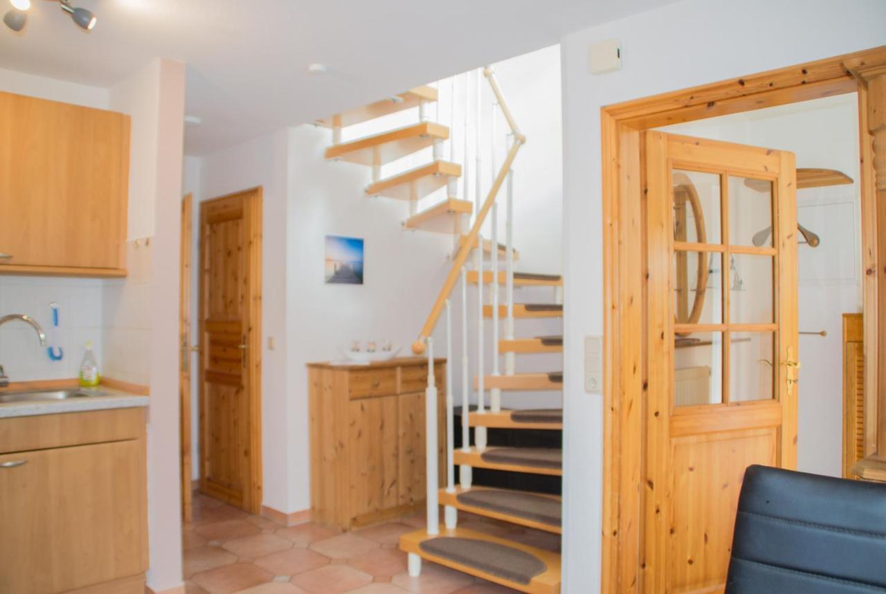 Ferienappartement Mit Seeblick Und Balkon Sellin  Exteriör bild